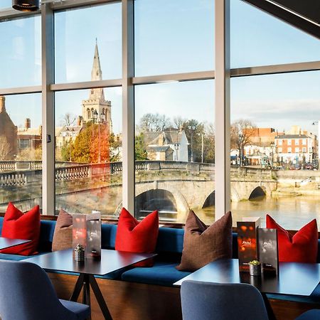 Mercure Bedford Centre Hotel Екстериор снимка