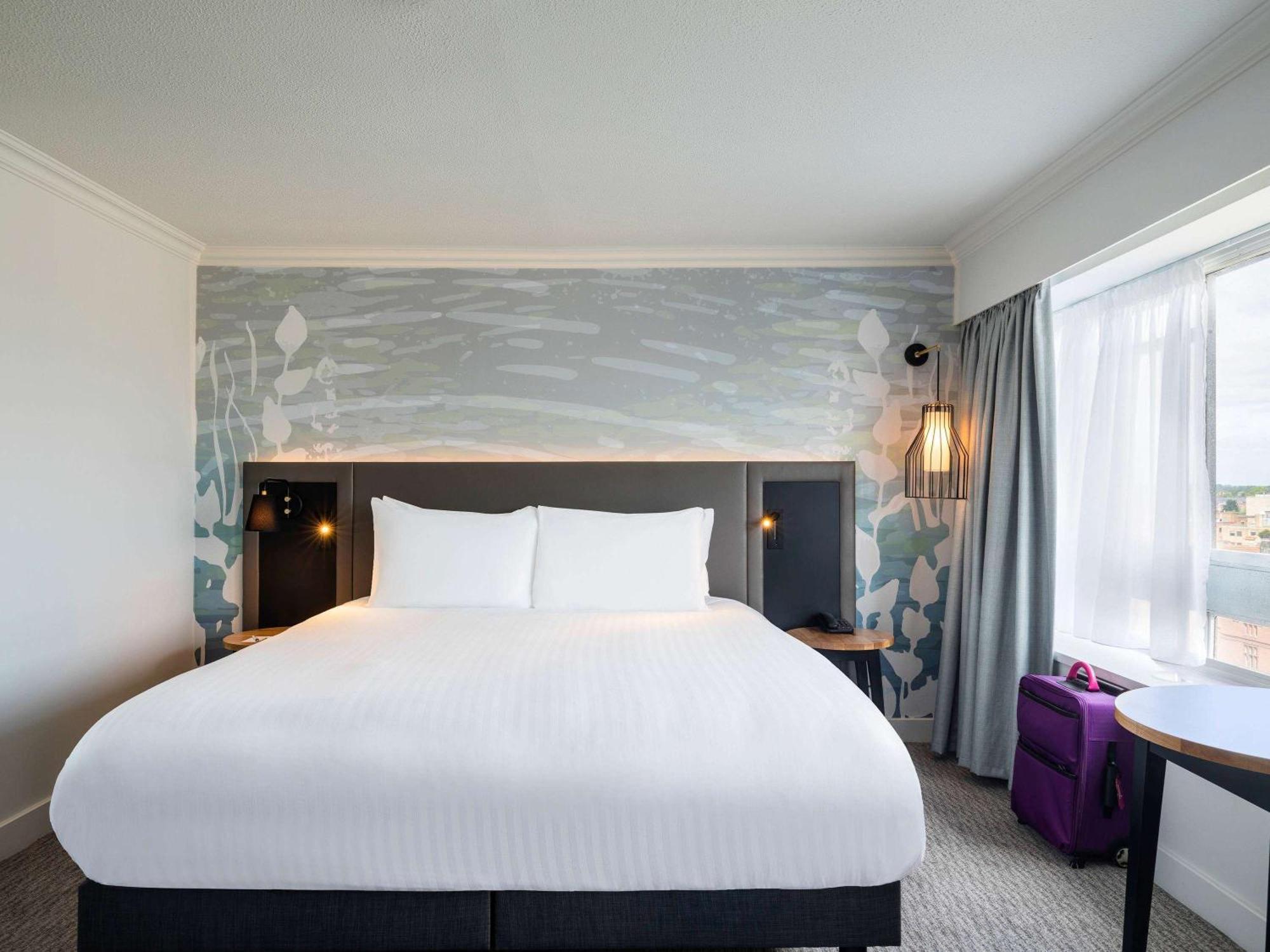 Mercure Bedford Centre Hotel Екстериор снимка