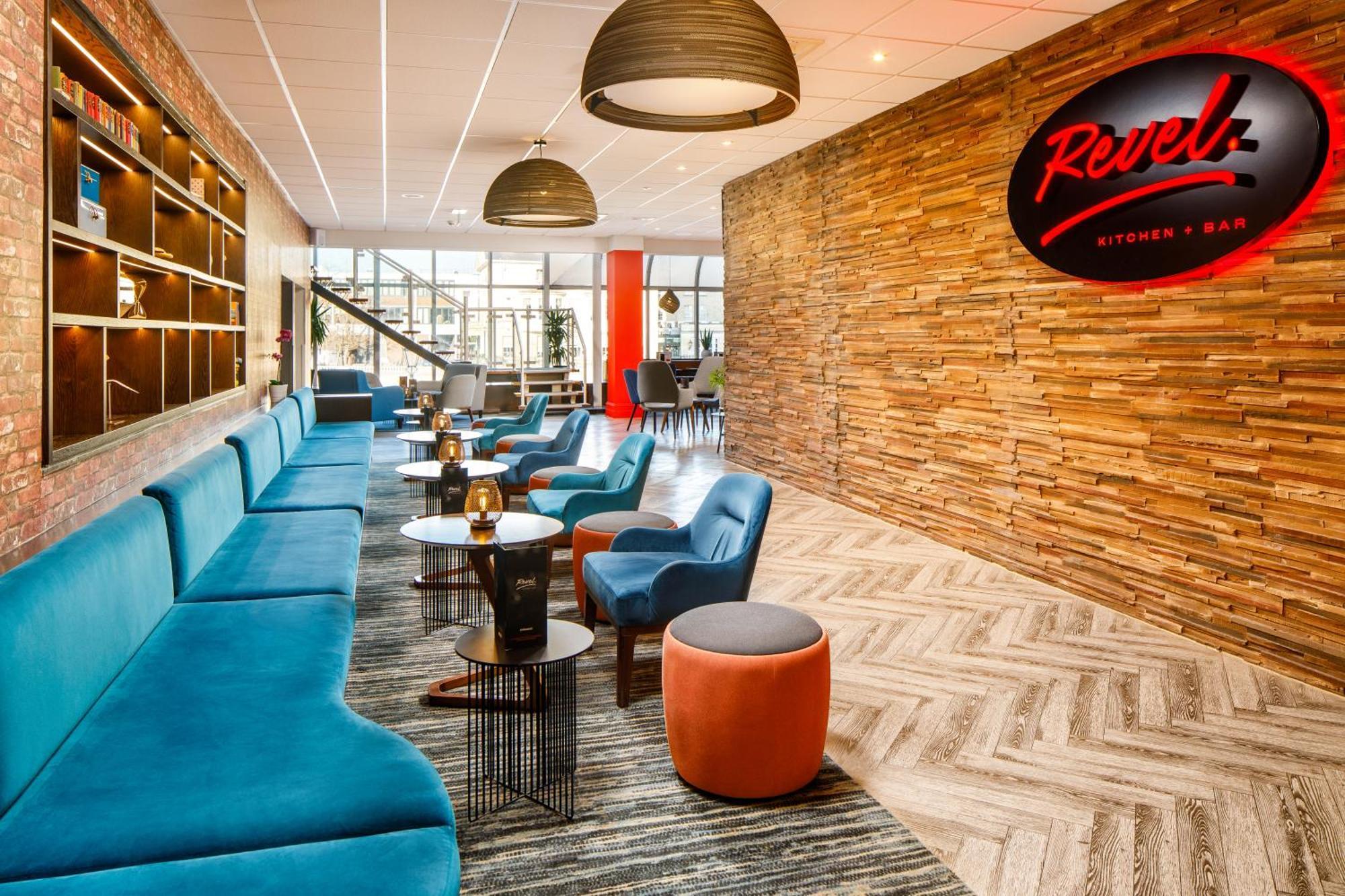 Mercure Bedford Centre Hotel Екстериор снимка