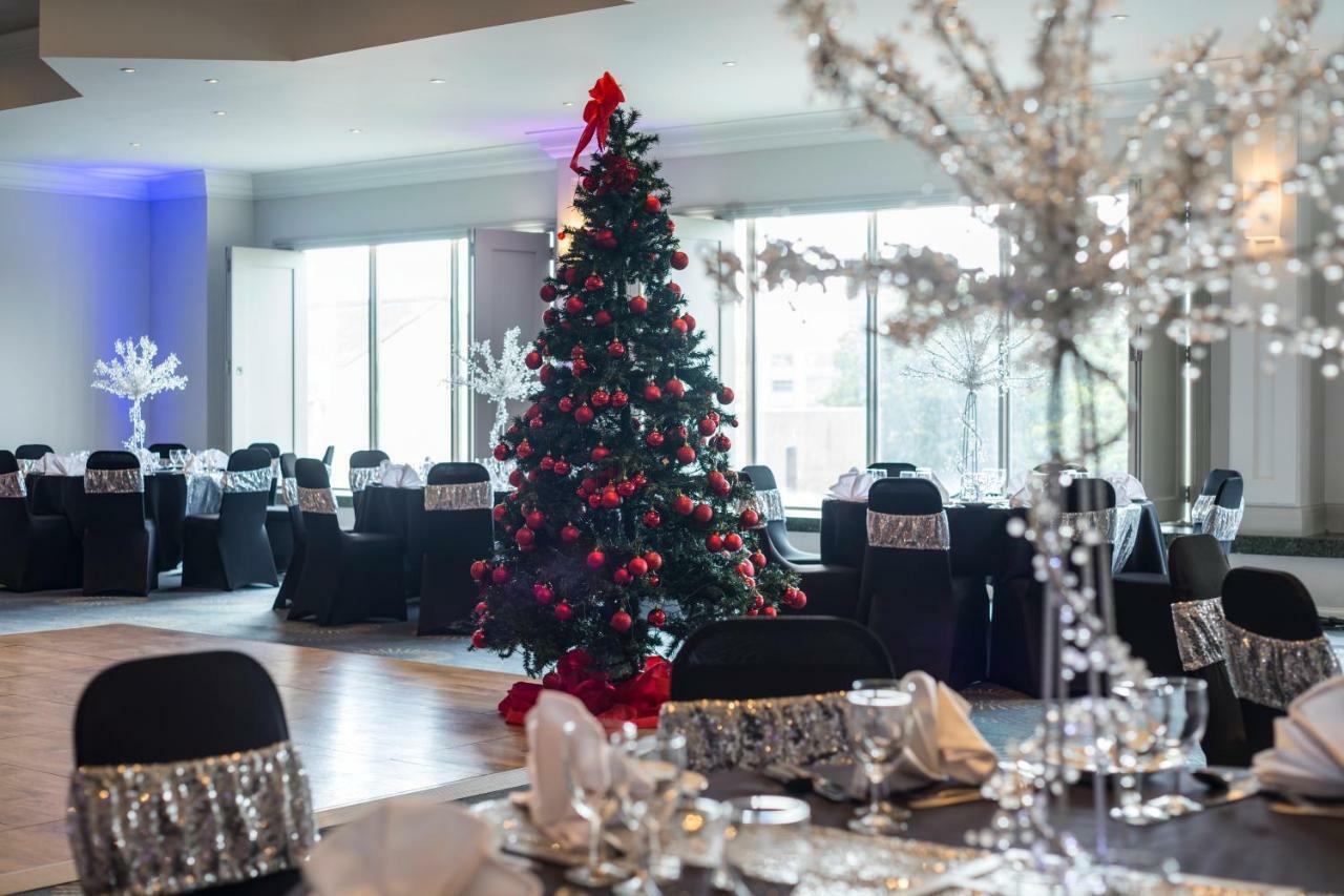 Mercure Bedford Centre Hotel Екстериор снимка