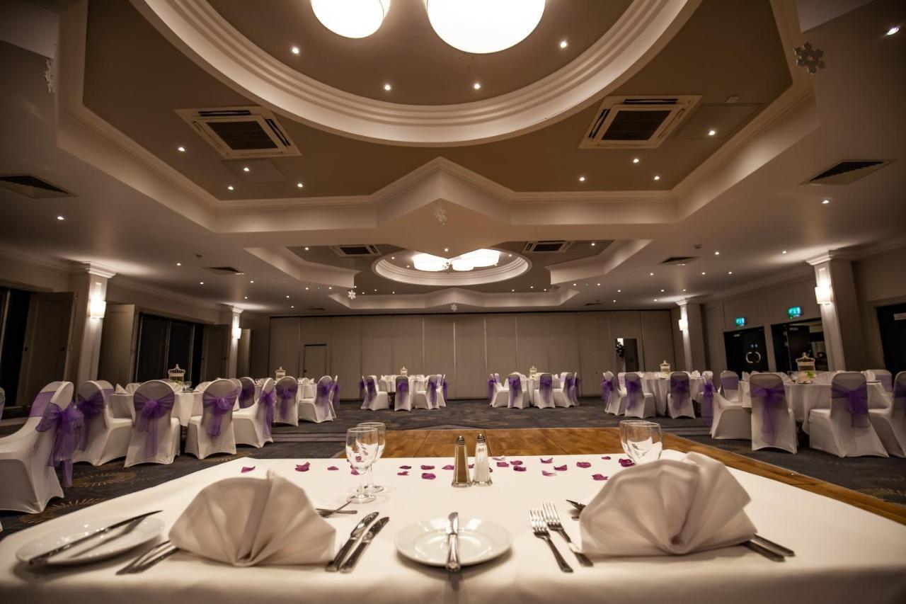 Mercure Bedford Centre Hotel Екстериор снимка